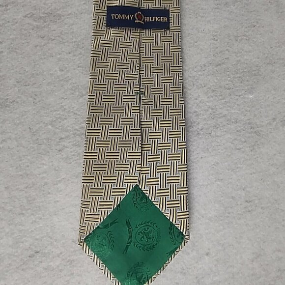 Tommy Hilfiger Gold, Tan, Blue Patterned 100% U.S.A Made Silk Necktie - Picture 4 of 7